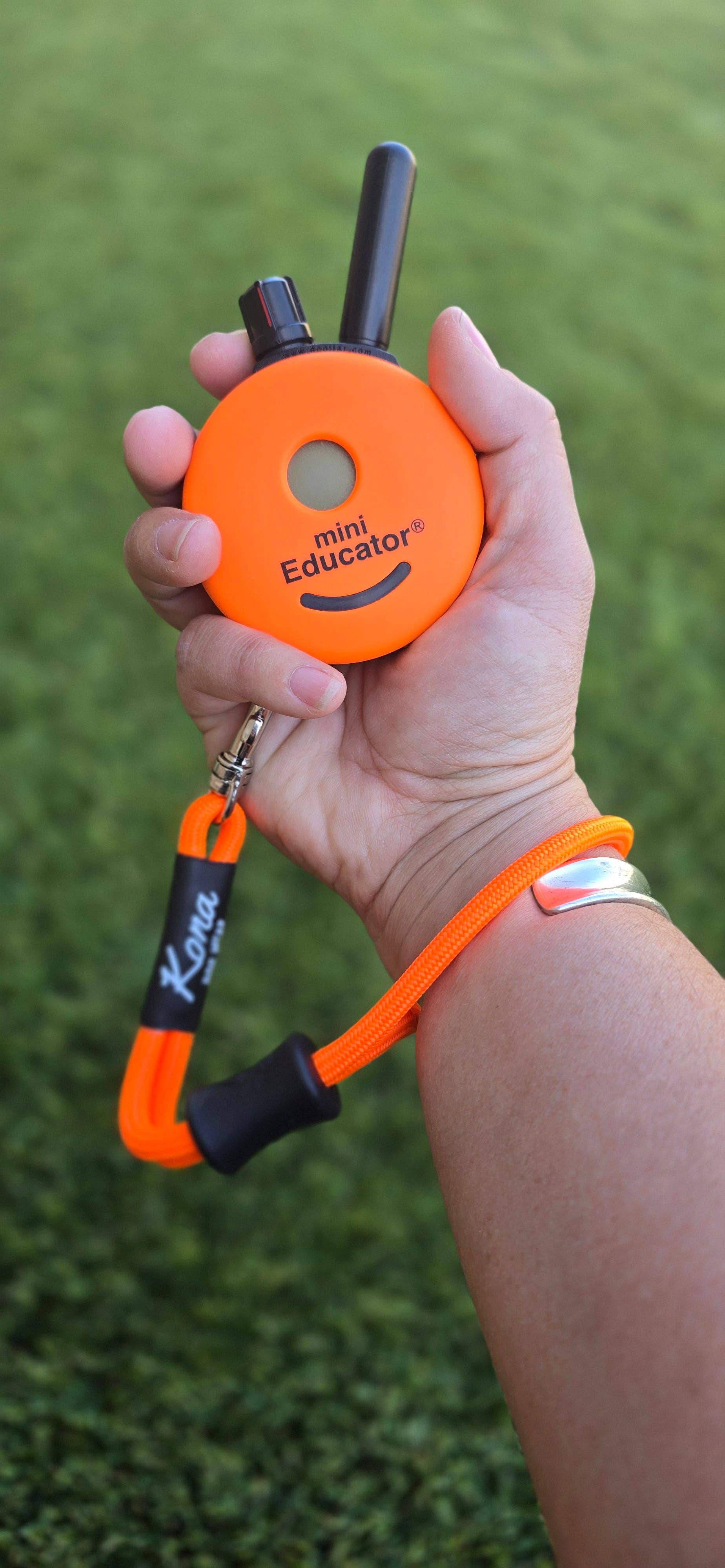 Kona Dog Wear - Wholesale Wristlet - Remote Wristlet4