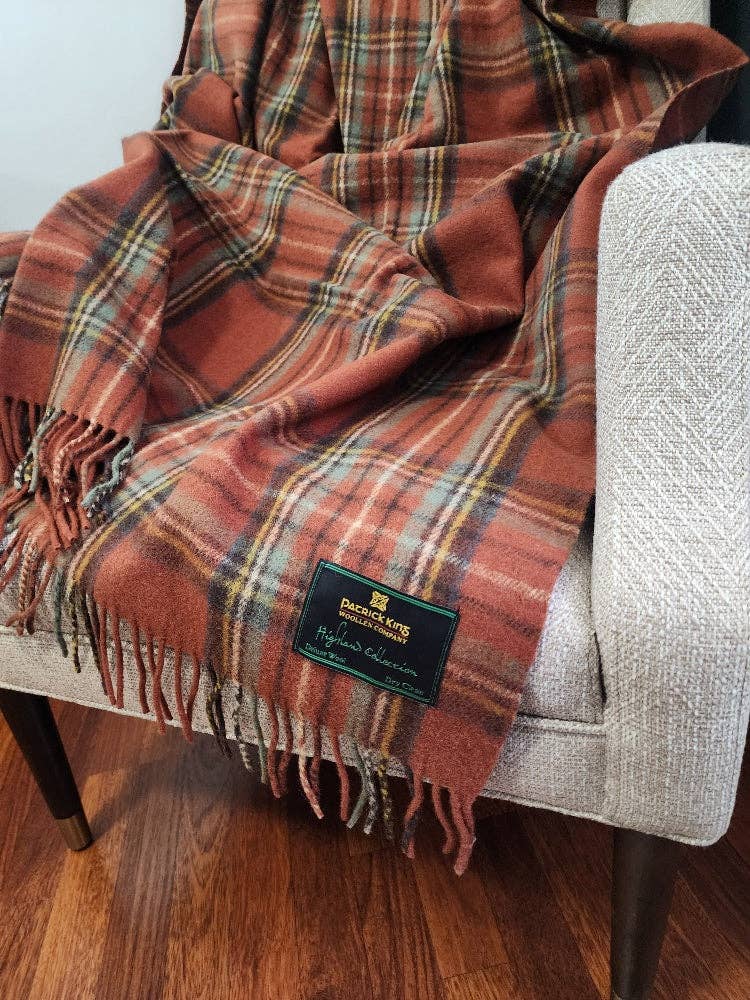 Patrick King Woollen Company - Wholesale Throw Blanket - Royal Stewart Antique Deluxe Knee Blanket 3
