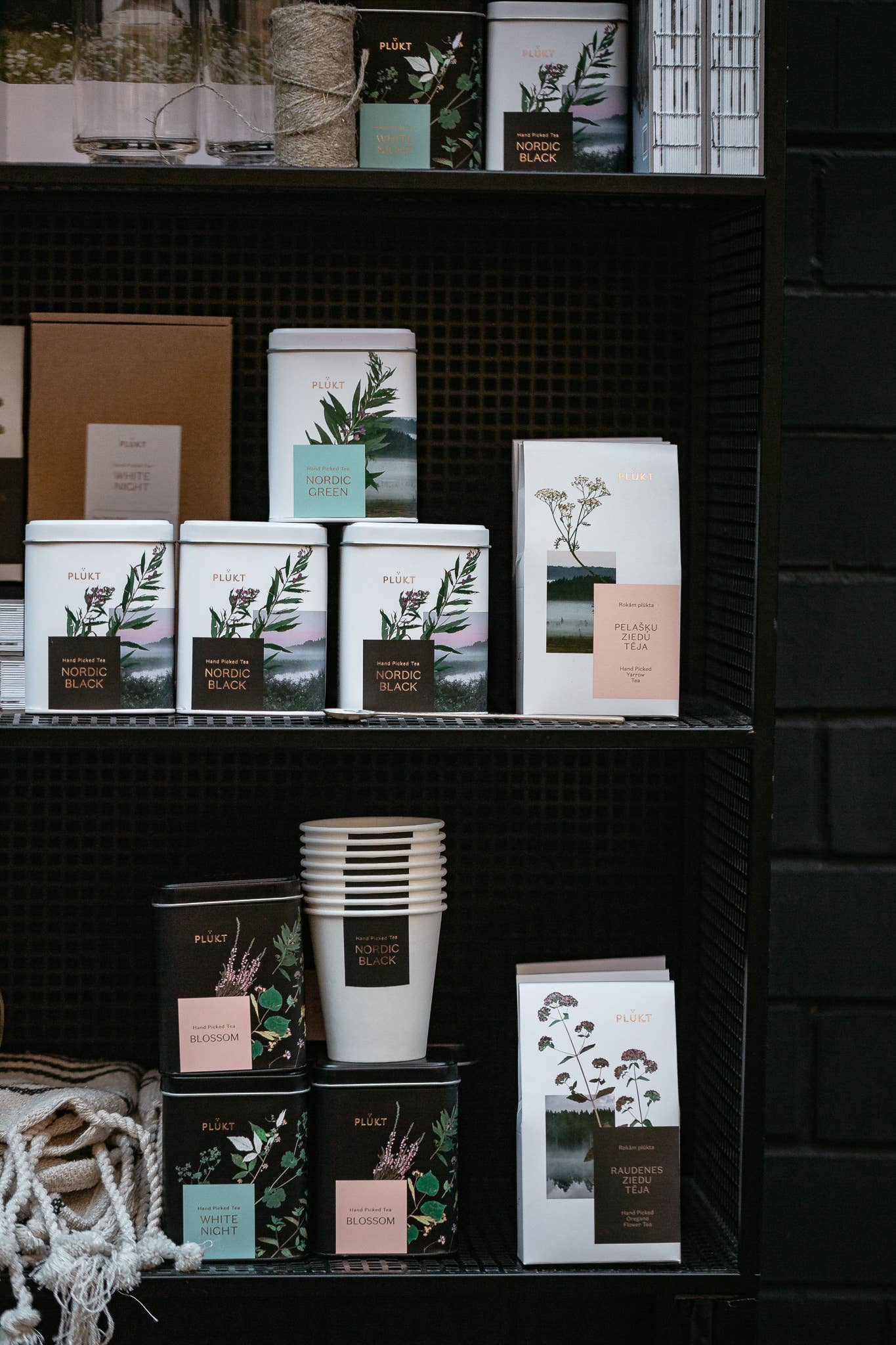 Plūkt - Vendita all'ingrosso Tè sfusi - Tè di fiori interi di origano biologico - tè alle erbe nordico aromatico11