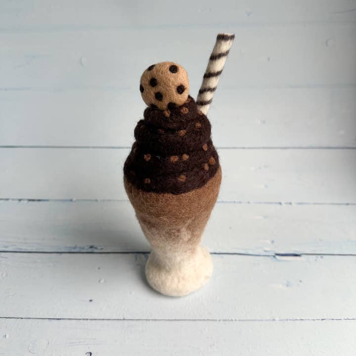 Sewing Seeds Play - Wholesale Decorative Tabletop Object - Felt Chocolate Chip Cookie Milkshake 1