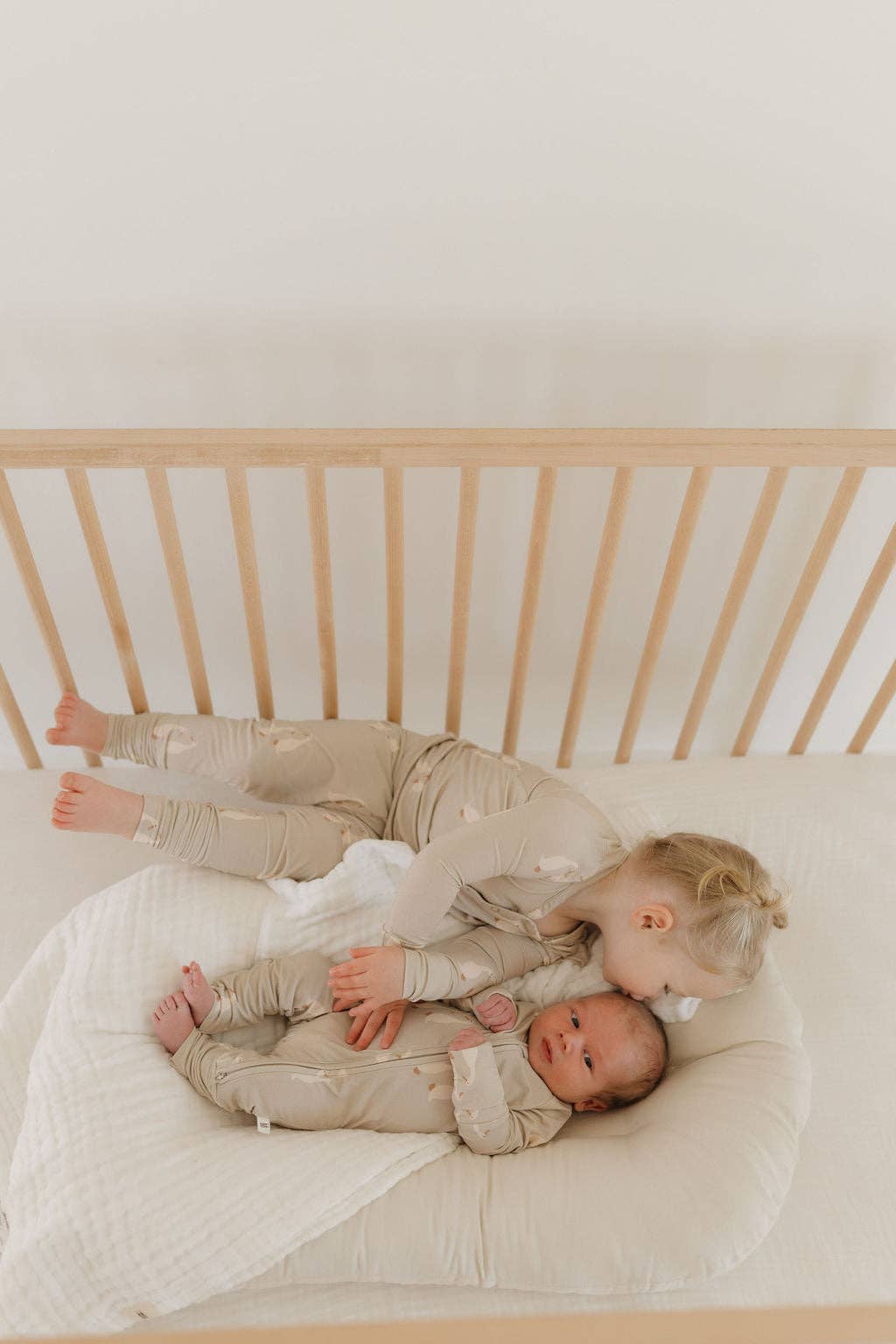 Forever French Baby – Großhandel Schlafanzug – Baby – Bambus-Reißverschluss-Schlafanzug | Silly Goose5