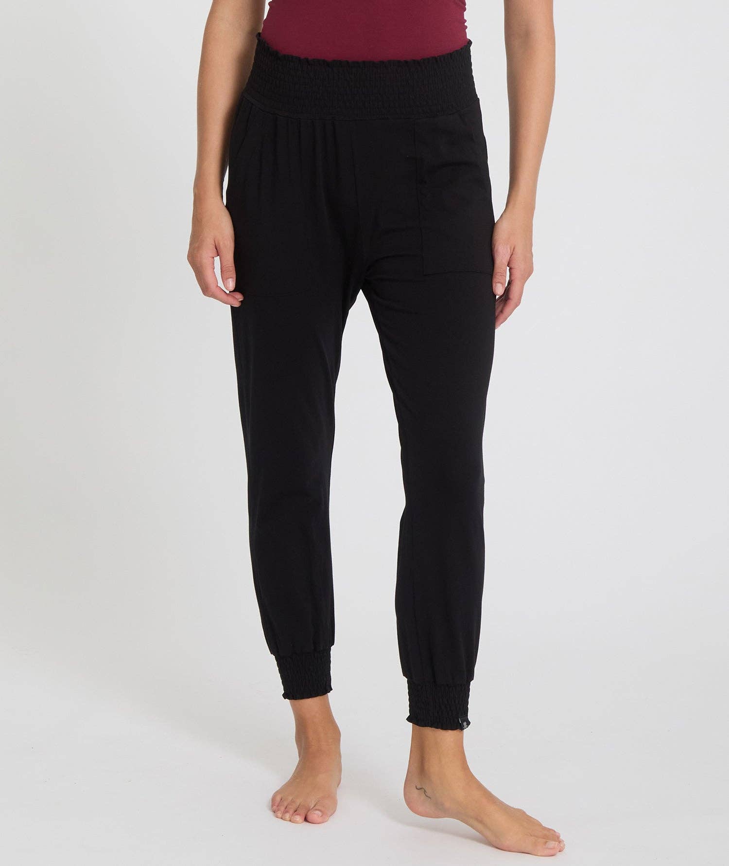 Yoga Searcher - Wholesale Athletic Pants - Women's - MORJIM - Fluid yoga pants0