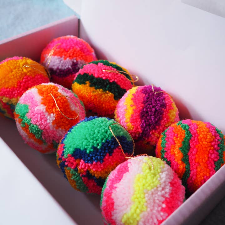 Fat Pom Poms - Wholesale Ornament set - Retro Inspired Pom Pom Bauble Decorations