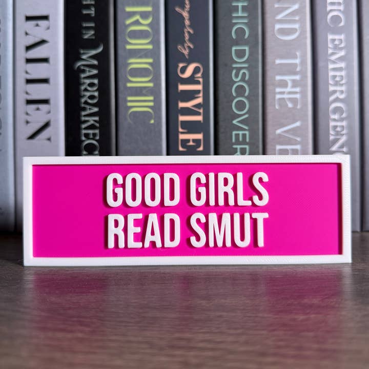 Pancarte « Les bonnes filles lisent des romans érotiques » | Décoration d'étagère pour la vente par The Crafted Nook