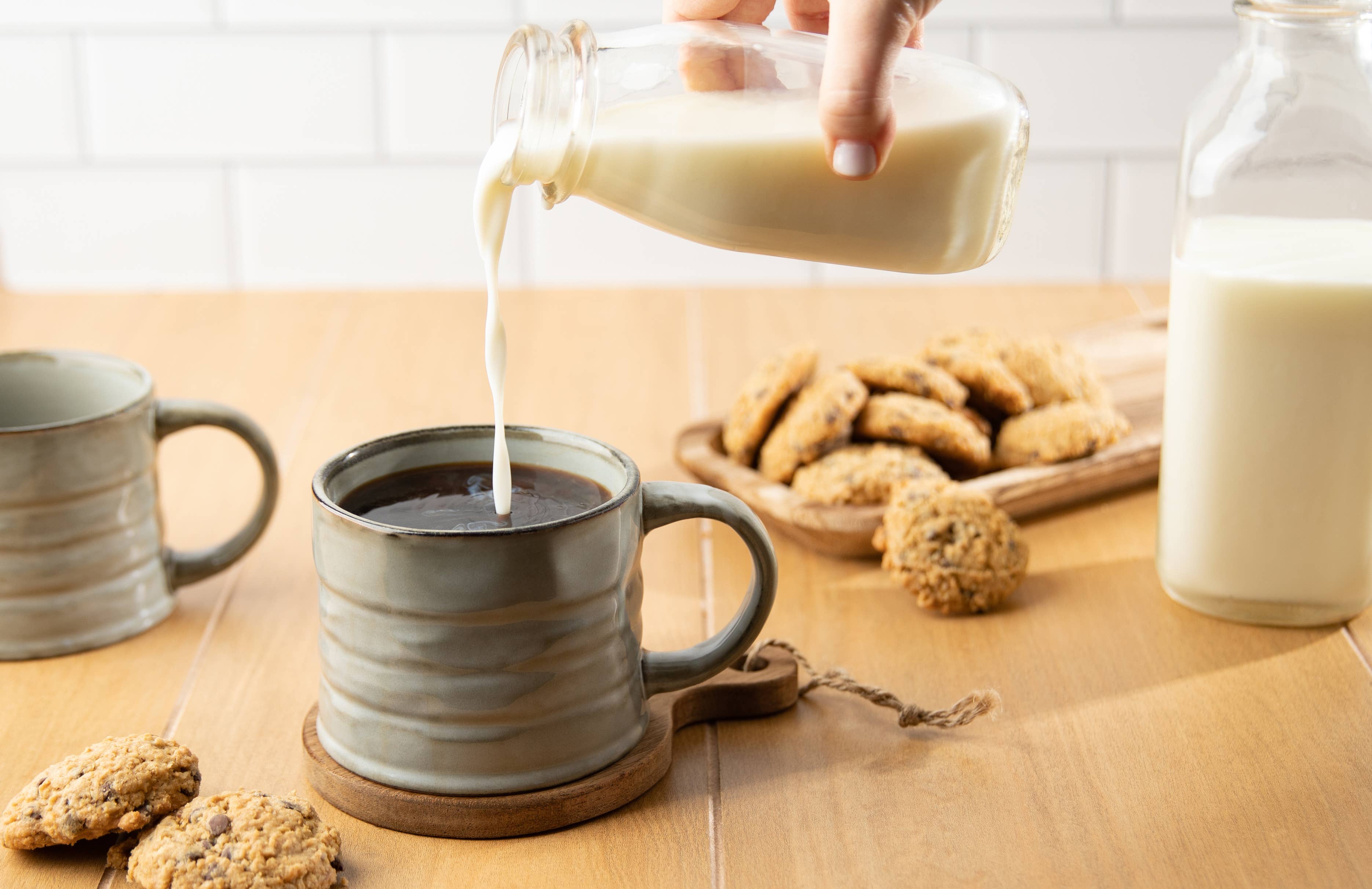 Kook - Wholesale Coffee Mug - Kook Java Coffee Mugs, Stoneware, 15 oz, Set of 26