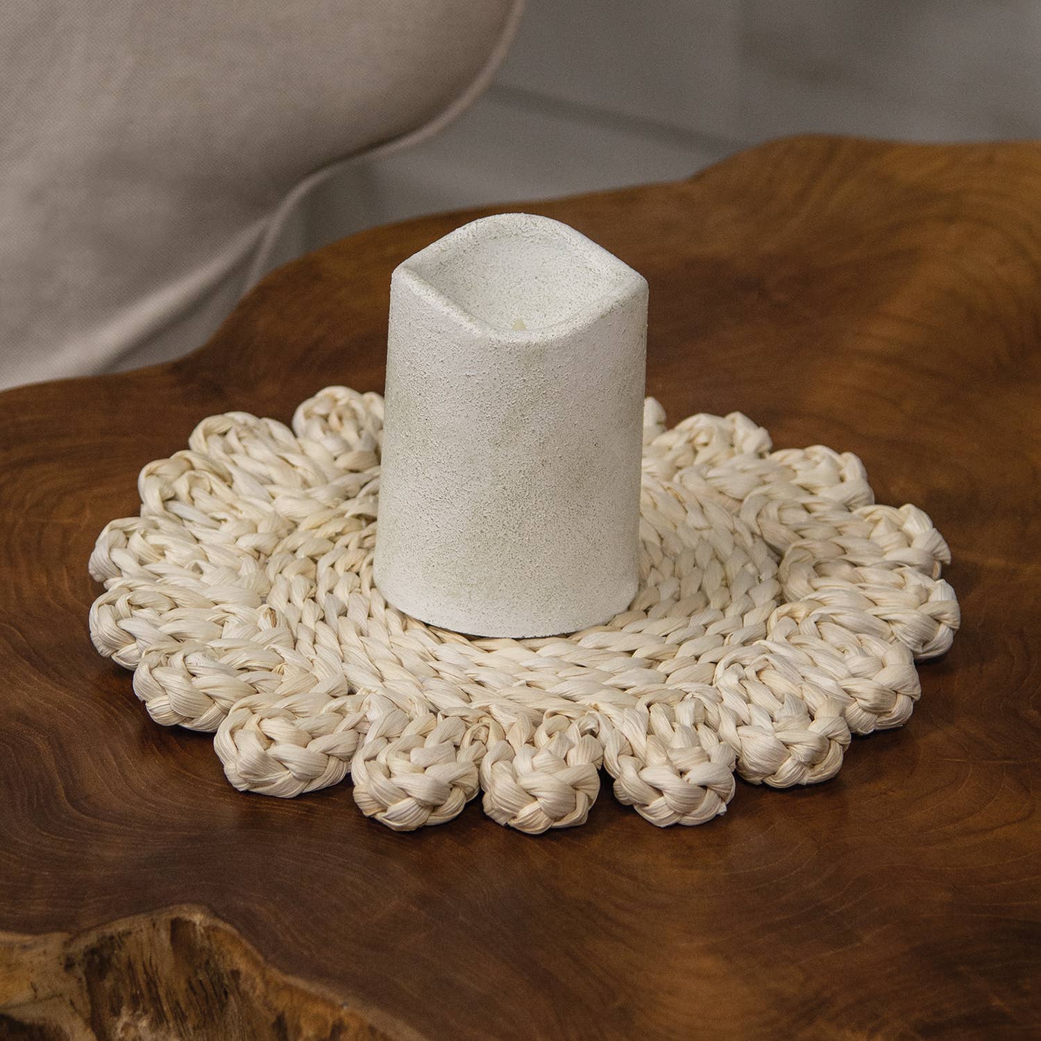 Col House Designs - Wholesale Candle Holder - Corn Husk Flower Shape Candle Mat, Large2