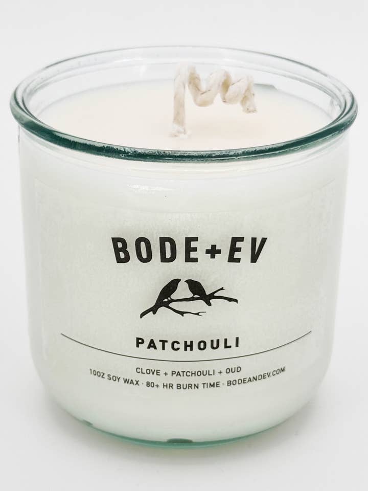 Patchouli : Clou de girofle + Patchouli + Oud pour la vente par Bode+Ev
