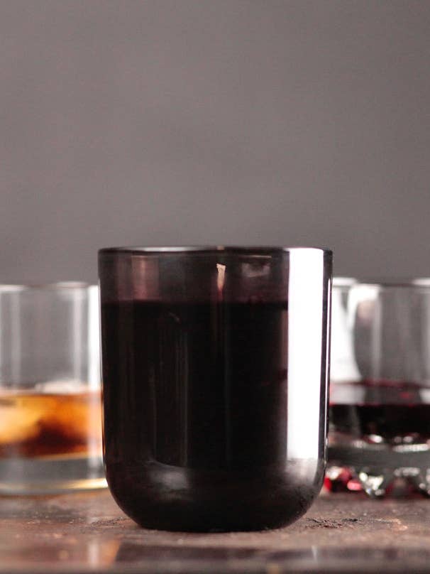 Rue Saint-Jean 10oz Candle for wholesale by Lyon Roark