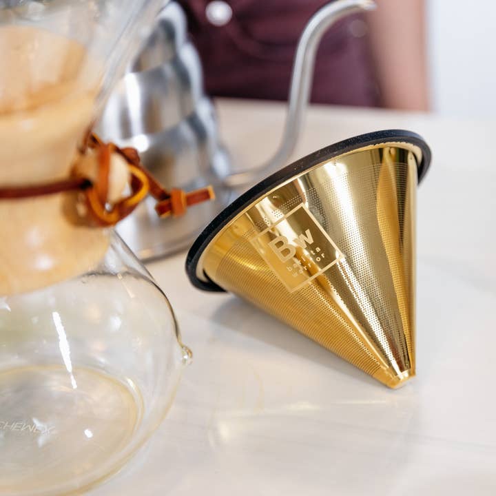 Barista Warrior - Wholesale Pour-over & dripper - Reusable Pour Over Filter for Chemex and Hario V60 (Gold)5