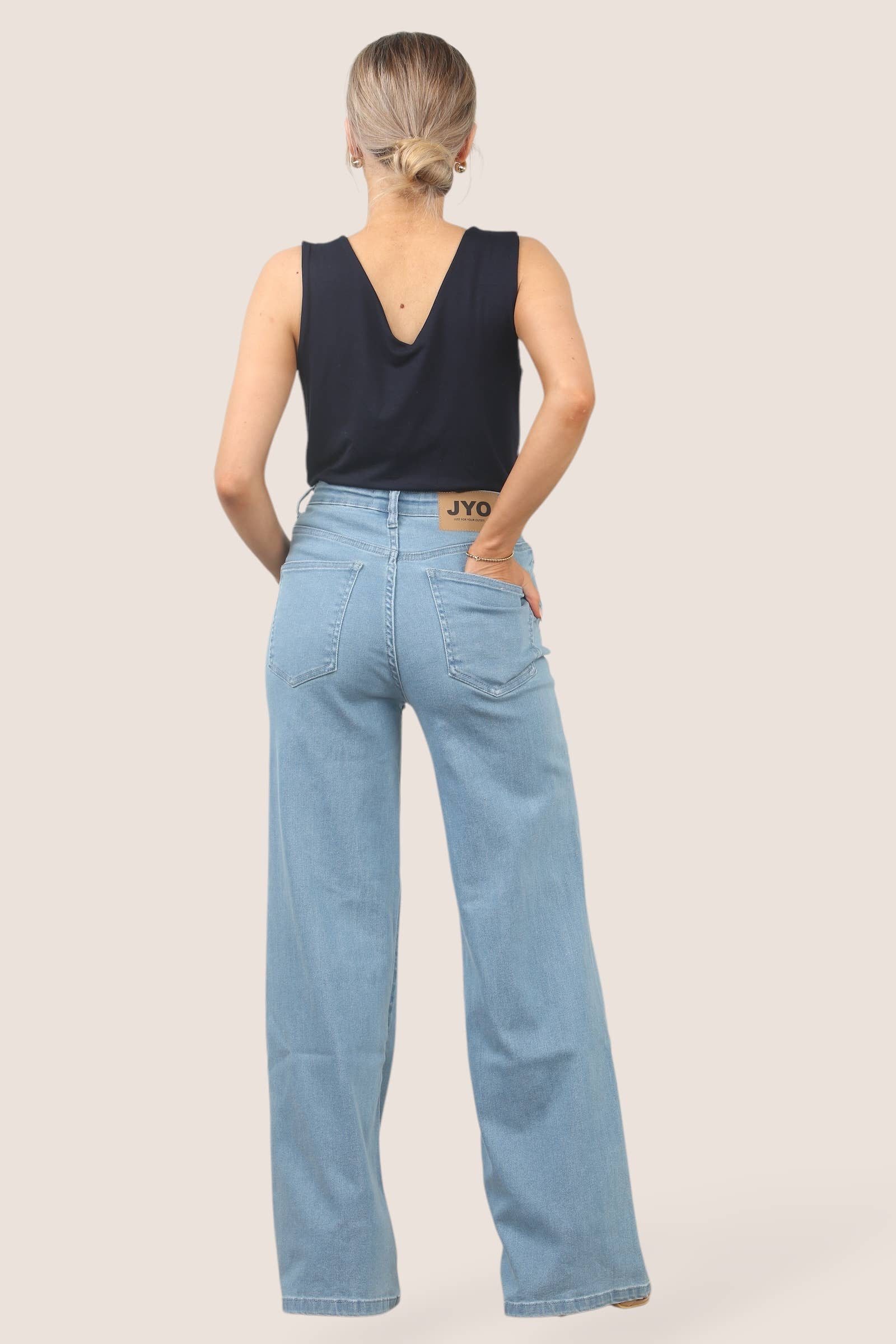 J5FASHION - Vendita all'ingrosso Jeans - Donna - JEANS A GAMBA LARGA A VITA ALTA IN DENIM0