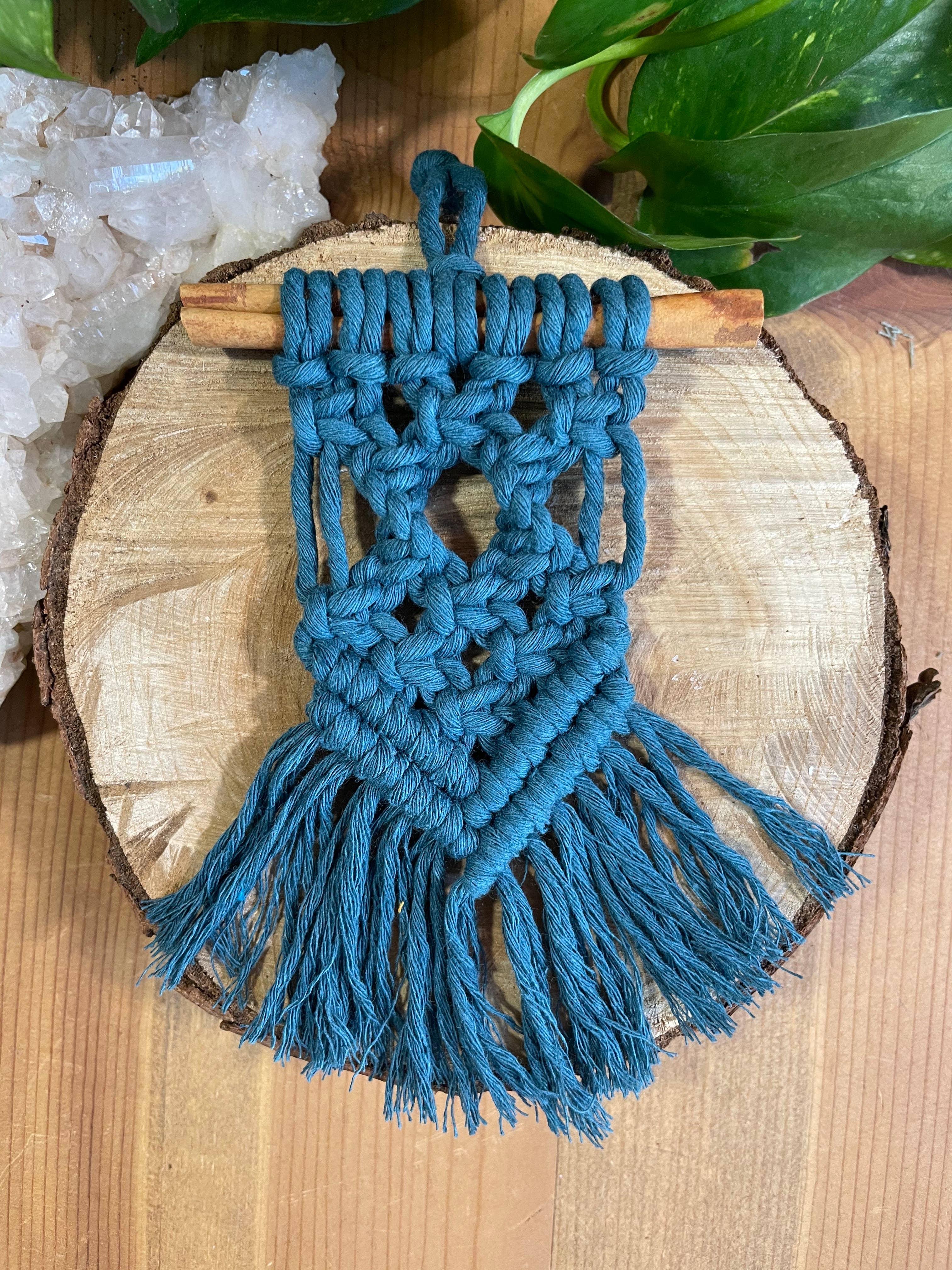 Tangled Up In Hue - Wholesale DIY Craft Kit - DIY Cinnamon Stick Macrame Kit2