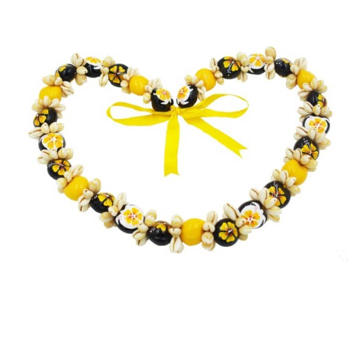 DK Hawaii - Wholesale Painting/Drawing - Hand-Painted Hibiscus & Turtle Kukui Nut Lei w/Cowrie Shell