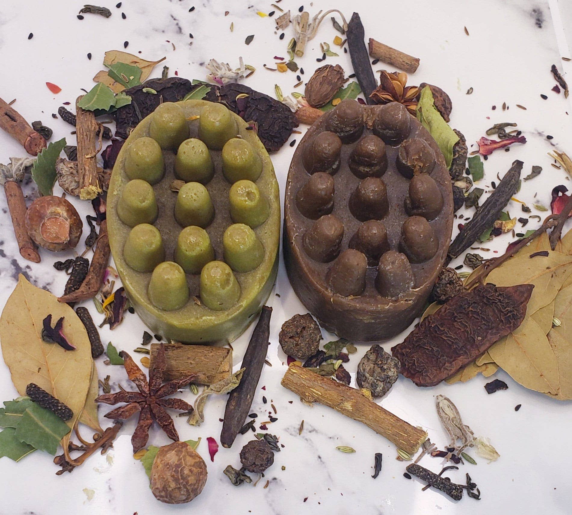 Ms Gigi’s Beauty LLC – wholesale Shampoo puck/solid shampoo – Ayurvedic Hair Growth Shampoo & Conditioner Bars2