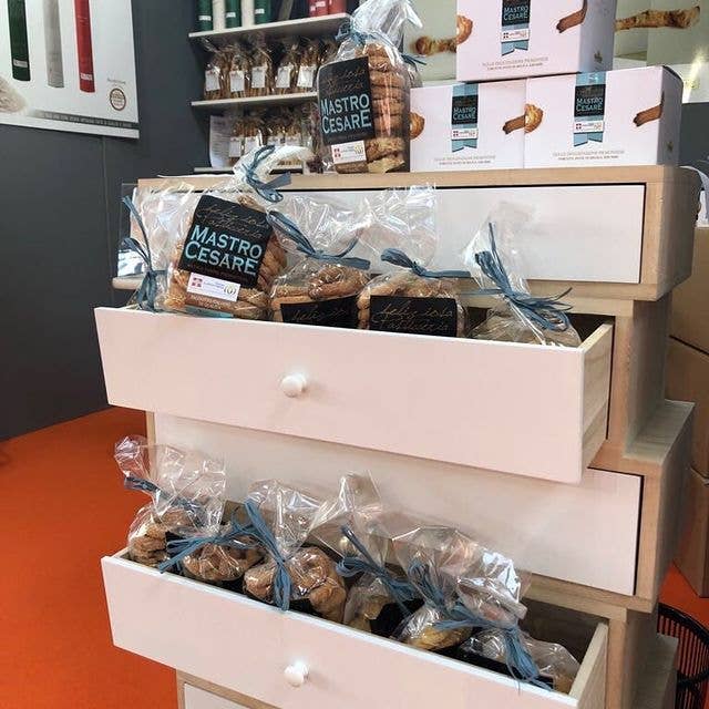 La Deliziosa Pasticceria di Mastro Cesare srl - Wholesale Cookie - Butter cakes handmade in Italy4