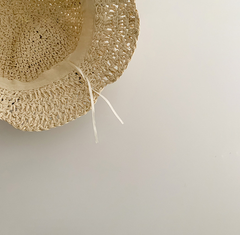 Annie & Charles – Engroshandel Bøllehat – til børn – Annie & Charles® sommerhat med papyrusblomster5