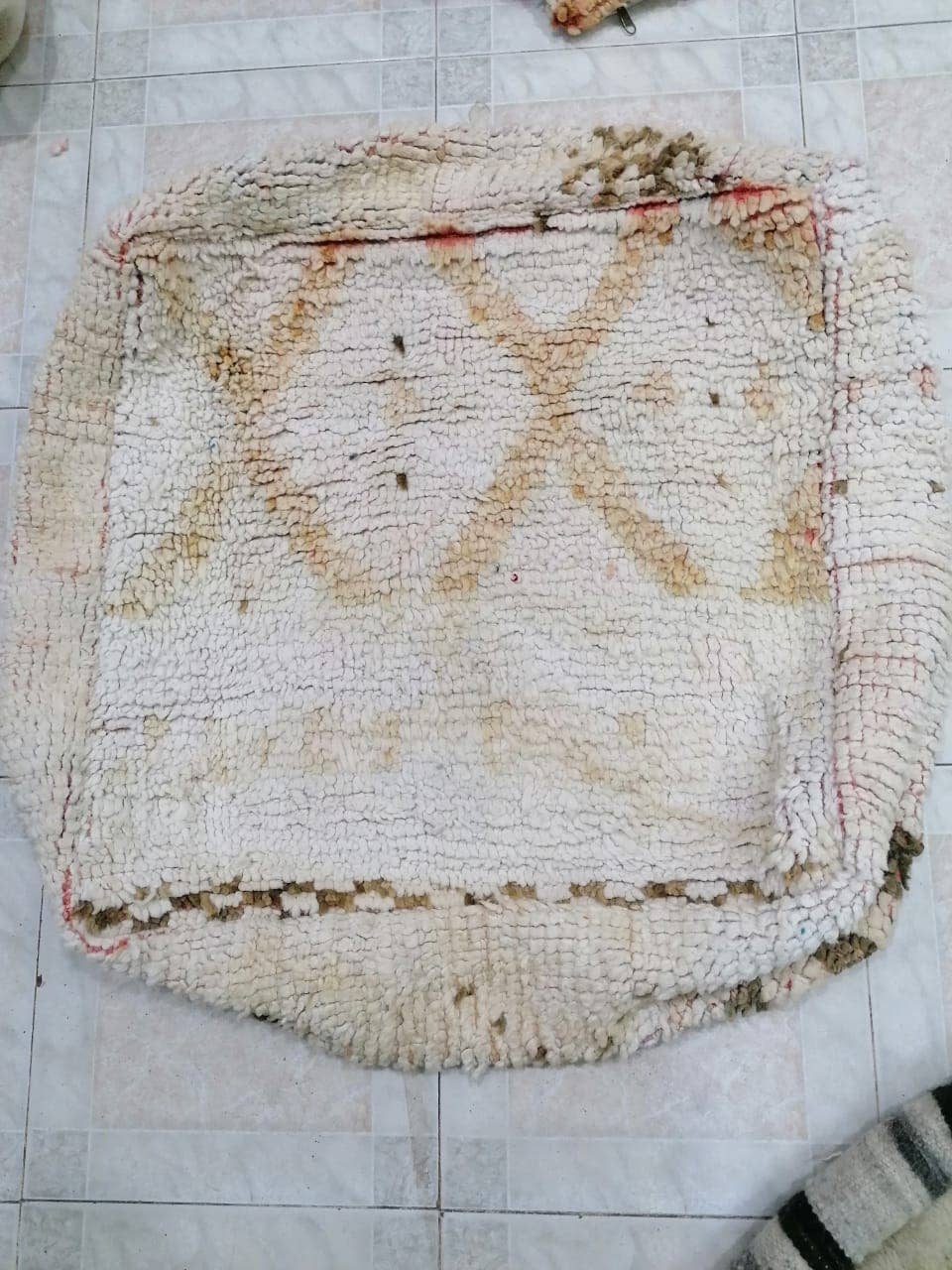 marrakeshop - Vendita all'ingrosso Pouf - Cuscini da pavimento vintage marocchini Boujad Copertura Pouf0