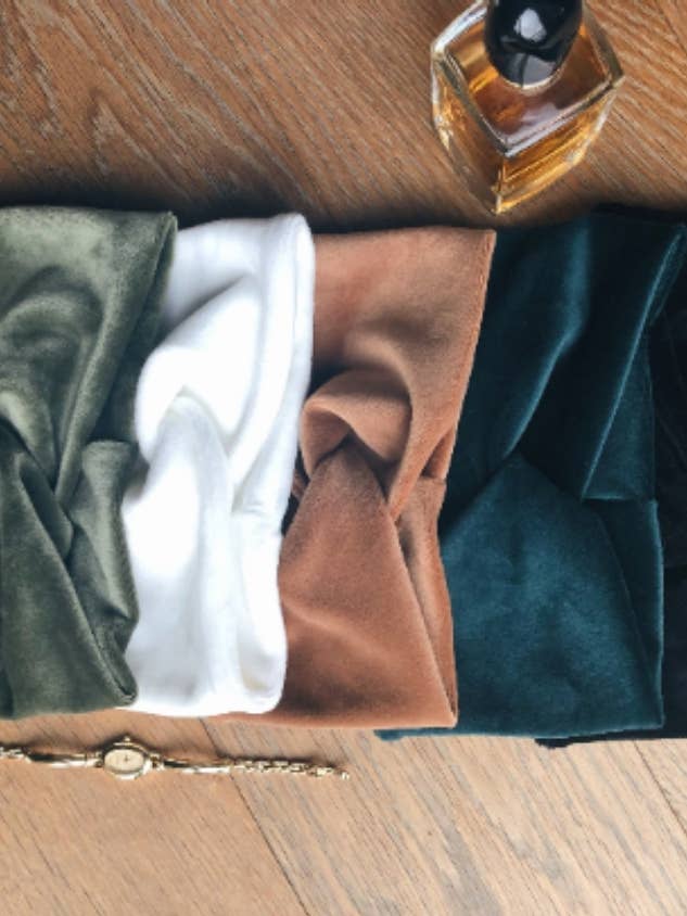 Velvet Headband for wholesale by emc