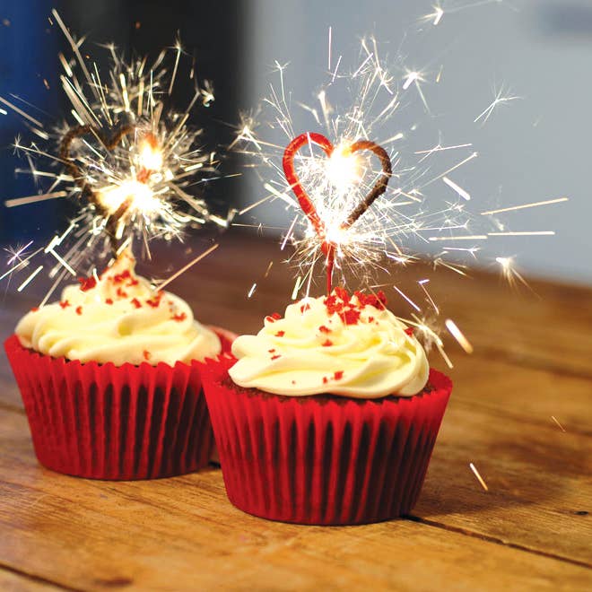 TOPS Malibu - Wholesale Sparkler - Mini 4" Red Heart Sparkler Wands - Tube of 41