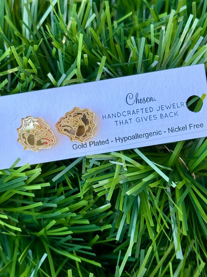 Bulldog Mirrored Gold Plated Studs for wholesale by Chosen
