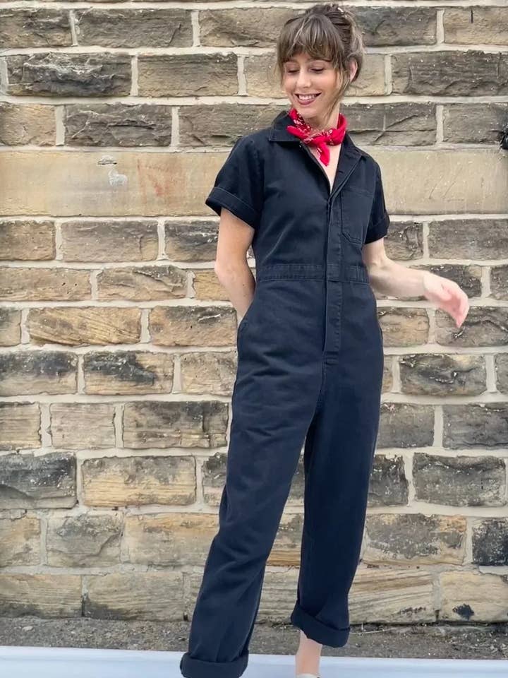 Zwart Werkpak met Korte Mouwen voor wholesale door Wolf Clothing Collective Ltd