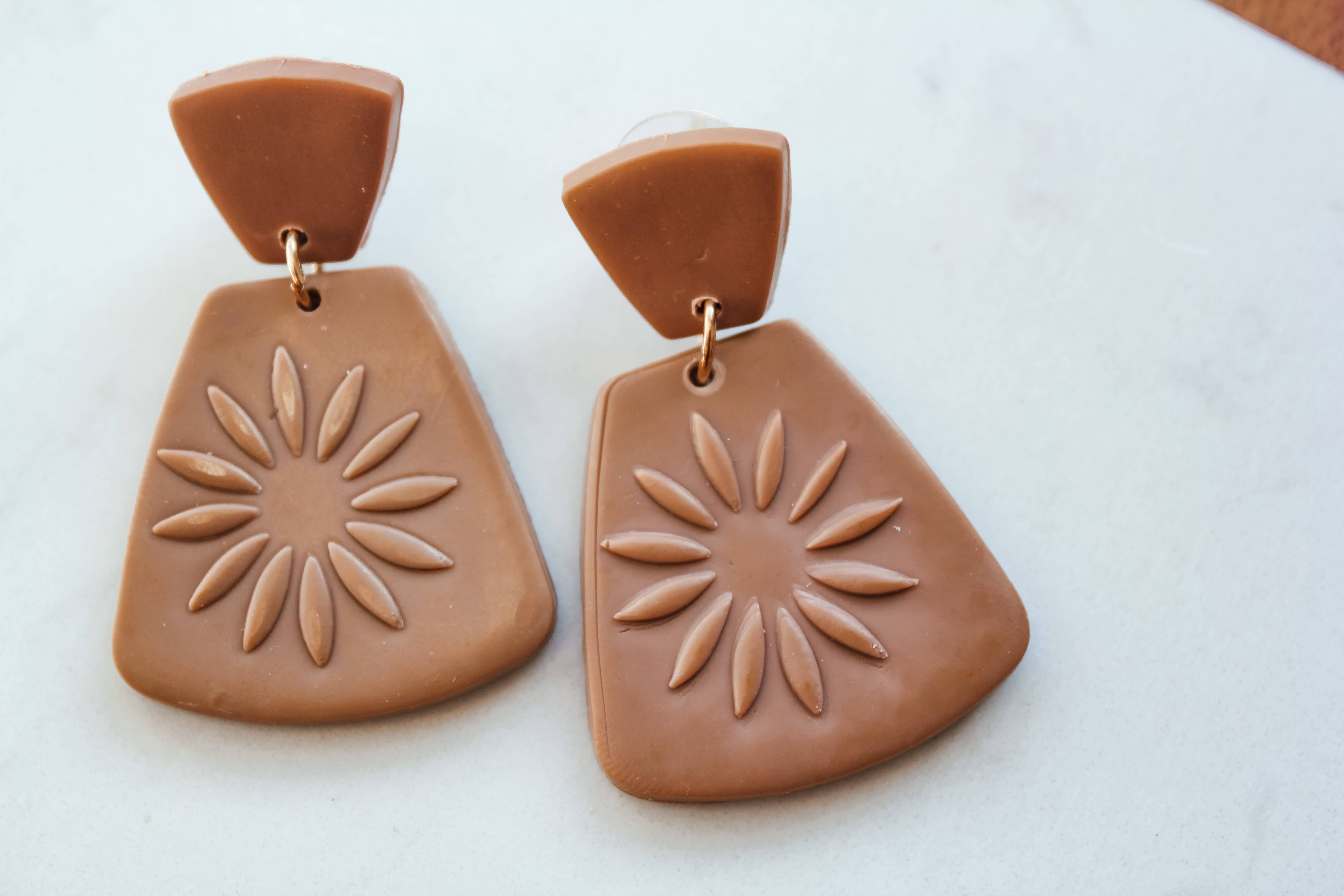 Hippo Kiss Creations - Wholesale Dangle Earrings - Sunburst Earrings1