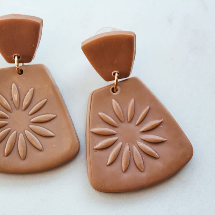 Hippo Kiss Creations - Wholesale Dangle Earrings - Sunburst Earrings1