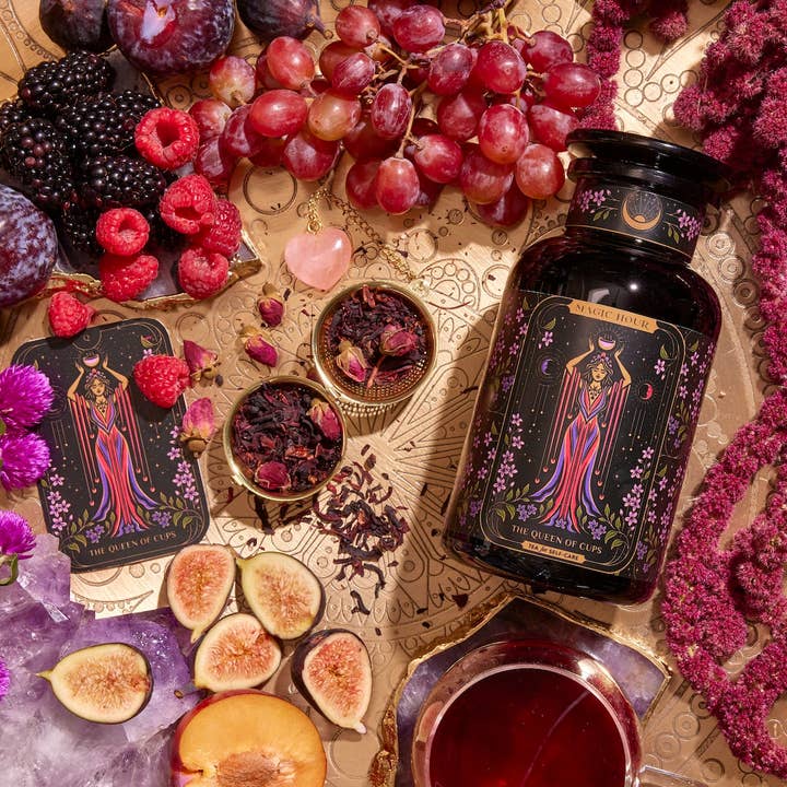 Magic Hour - Wholesale Loose Tea - The Queen of Cups: Hibiscus-Vanilla-Berry Tea for Balance & Heart Health