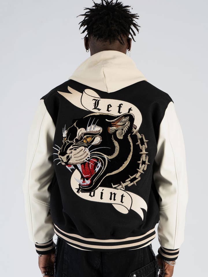 BIENTÔT DISPONIBLE COLLEGE VESTES & TOP pour la vente par LEFT POINT