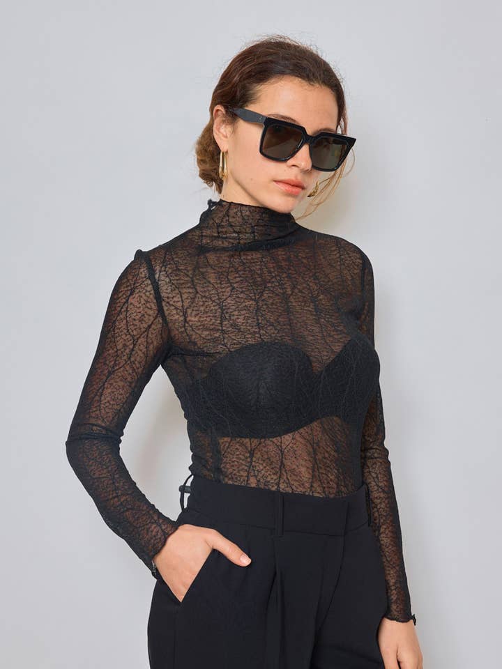 LUCCE - Wholesale Knit Top - Women's - Transparent under sweater with embossed pattern - 14633