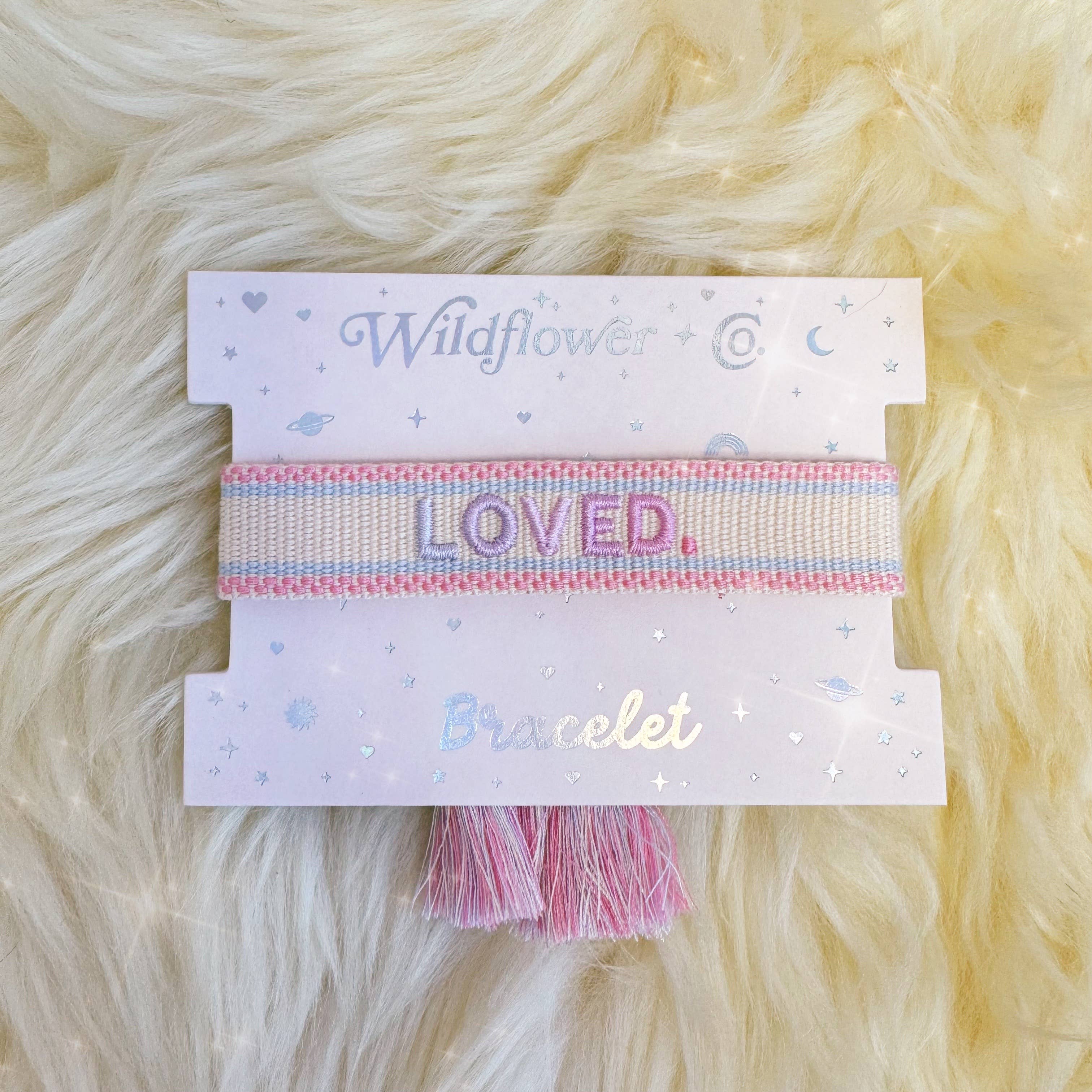 Wildflower + Co. – wholesale Vävt/flätat armband – Broderade vänskapsarmband i färgglada mönster4