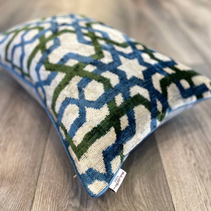 Mila∞Miro by Emelie - Wholesale Throw Pillow Cover - Velvet Ikat Cushion Arabesque Green | Velvet Ikat Pillow Arabesque Green