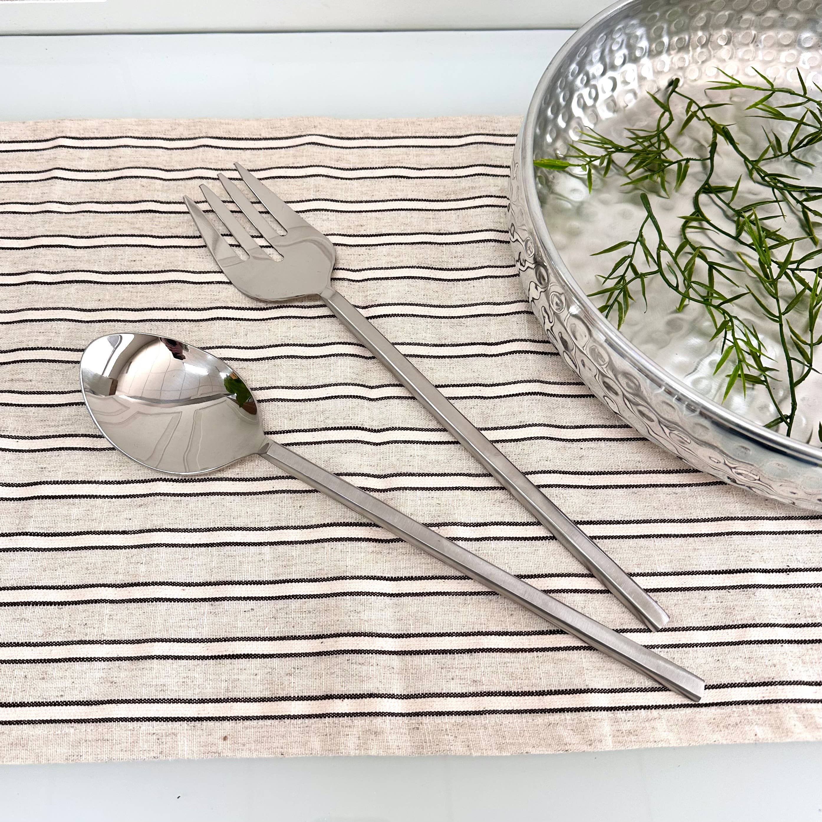 India Handicrafts Inc - Wholesale Serving Utensil - Modern Flow Handle Servers, Set of 22