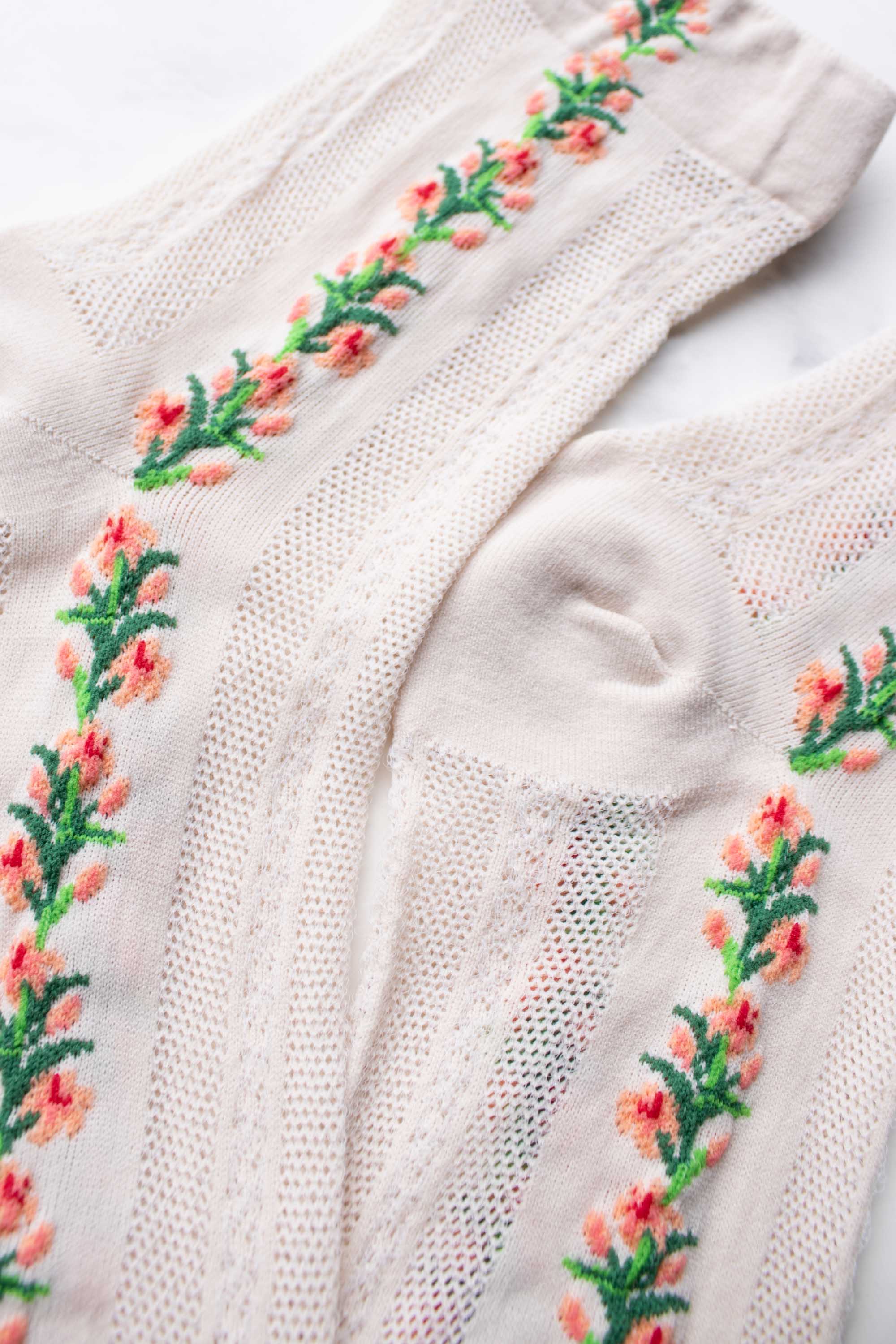 Tiepology – wholesale Socks – Women's – Floral Mesh Casual Socks14