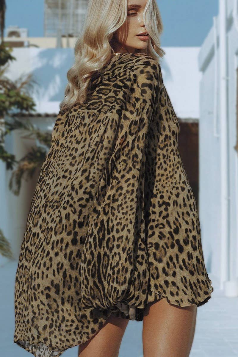 LEOPARD CWSPJ0073_LEOPARD PRINT LONG SLEEVE SHIRT SHORTS PAJAMAS SET for wholesale on Faire3