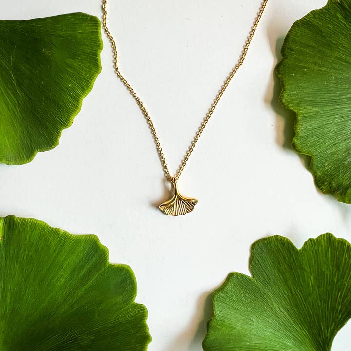 Natalie Clare Collections - Wholesale Pendant/Charm Necklace - Gold Ginkgo Leaf Necklace3
