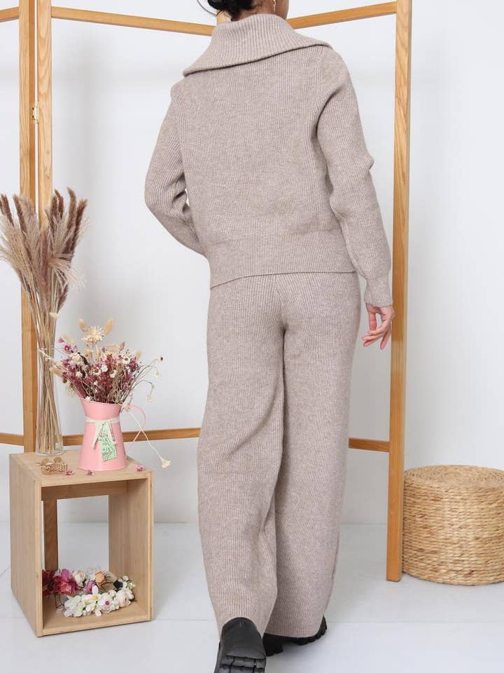 DIX-ONZE - Wholesale Top & Pant Set (NOT Loungewear) - Women's - Zipped Knit Set – Wide Collar Jacket & Straight Pants26