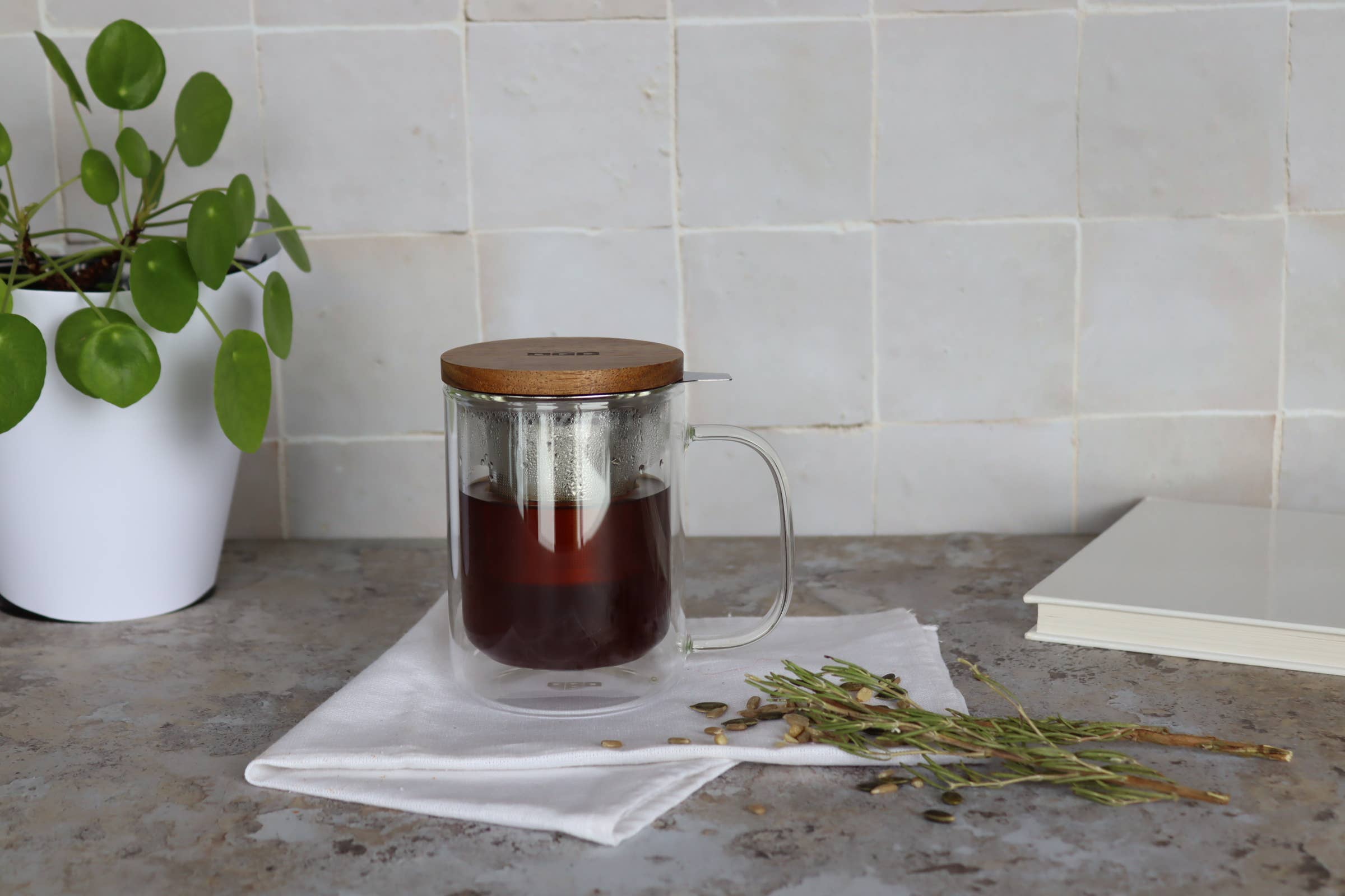 Ogo living - Wholesale Coffee/Tea Cup - Gustave double-walled glass tea pot 350 ml4