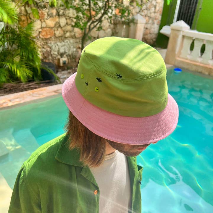 Natali Koromoto – Engroshandel Bucket hat - Dame – „Myrer på din hat“ spandhue ▲ Grøn▼Lyserød