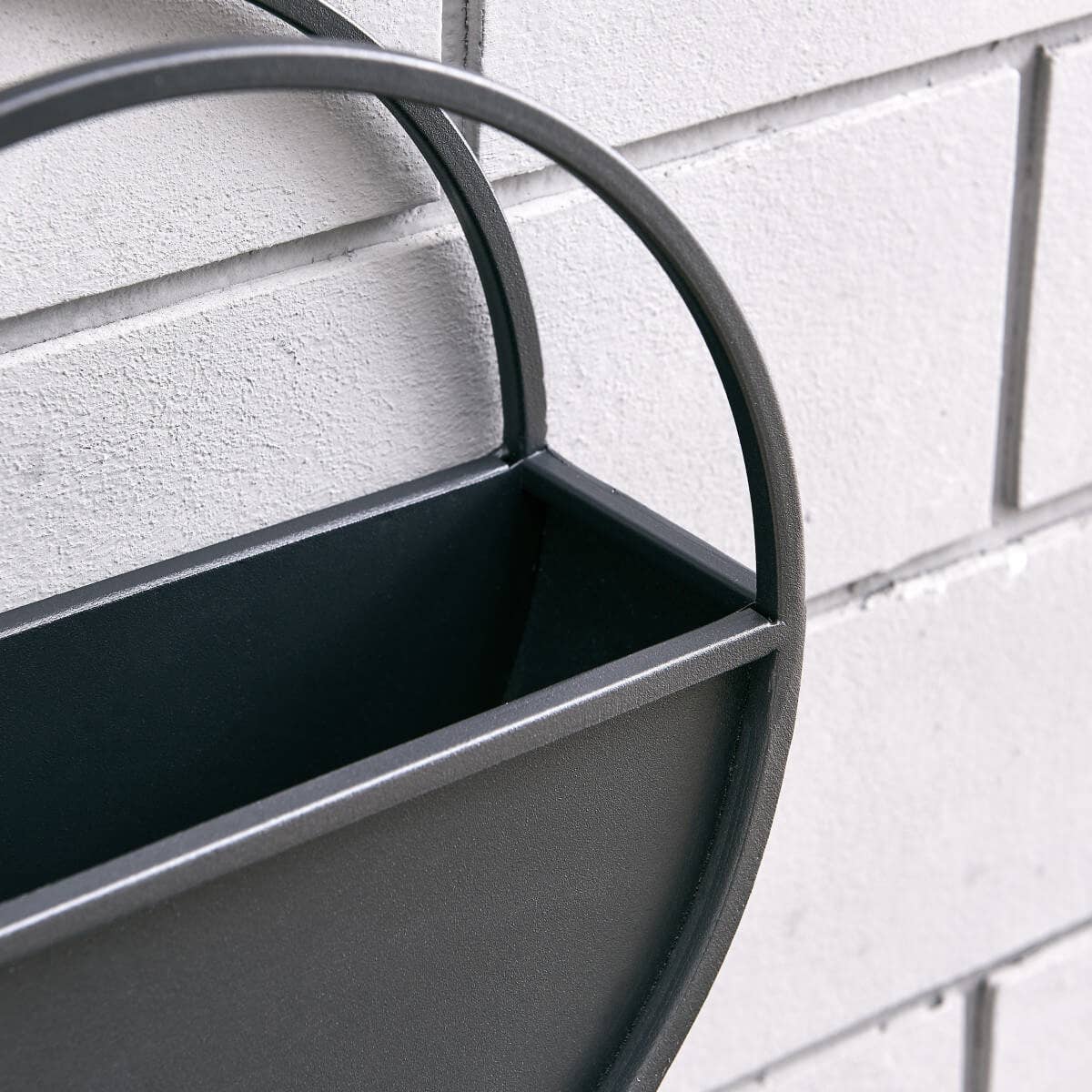 Danya B - Wholesale Wall Planter - Round 2-Piece iron Wall Planter Set - Black1