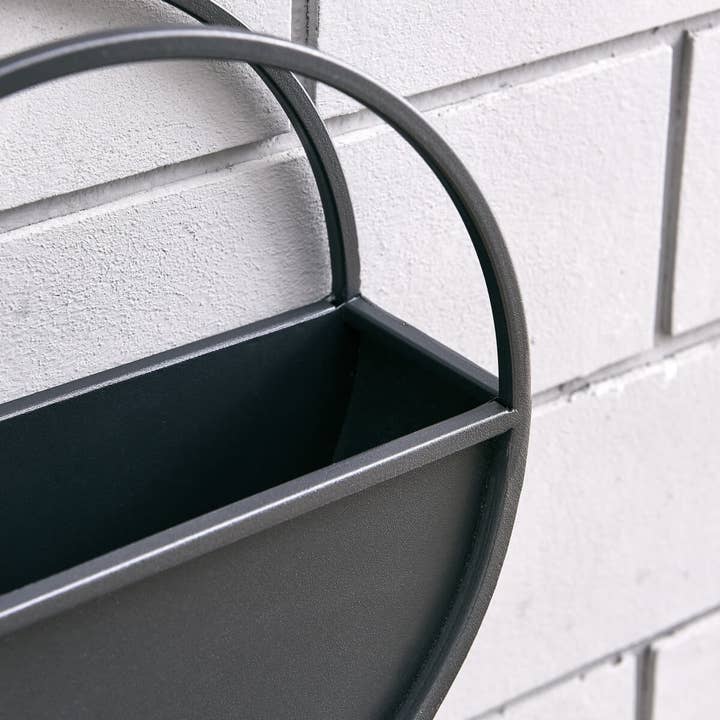 Danya B - Wholesale Wall planter - Round 2-Piece iron Wall Planter Set - Black1