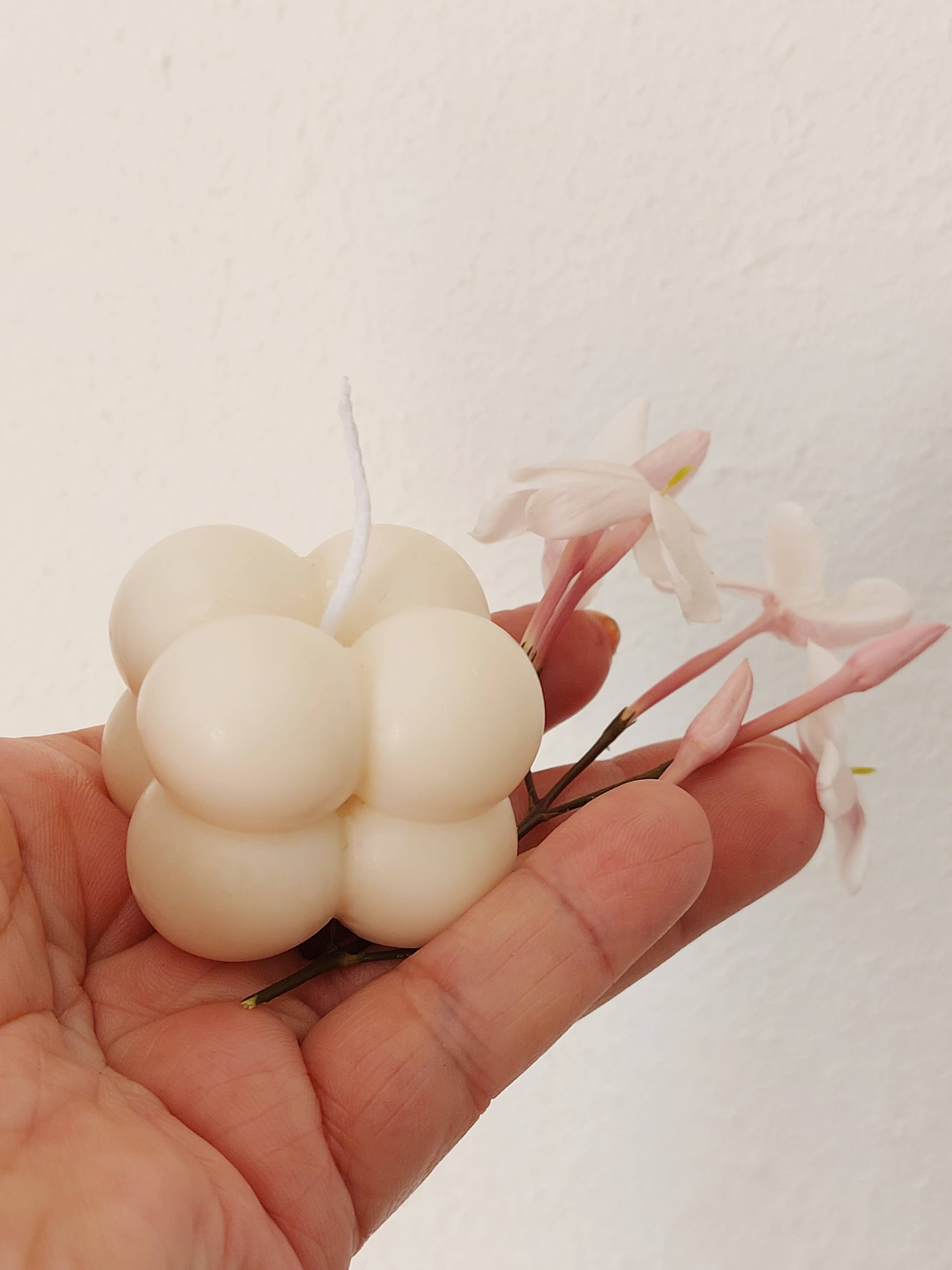 Your Nice Things - Candles - - Wholesale Novelty Candle - Ylang-Ylang and Jasmine Bubble Soy Wax Candle5