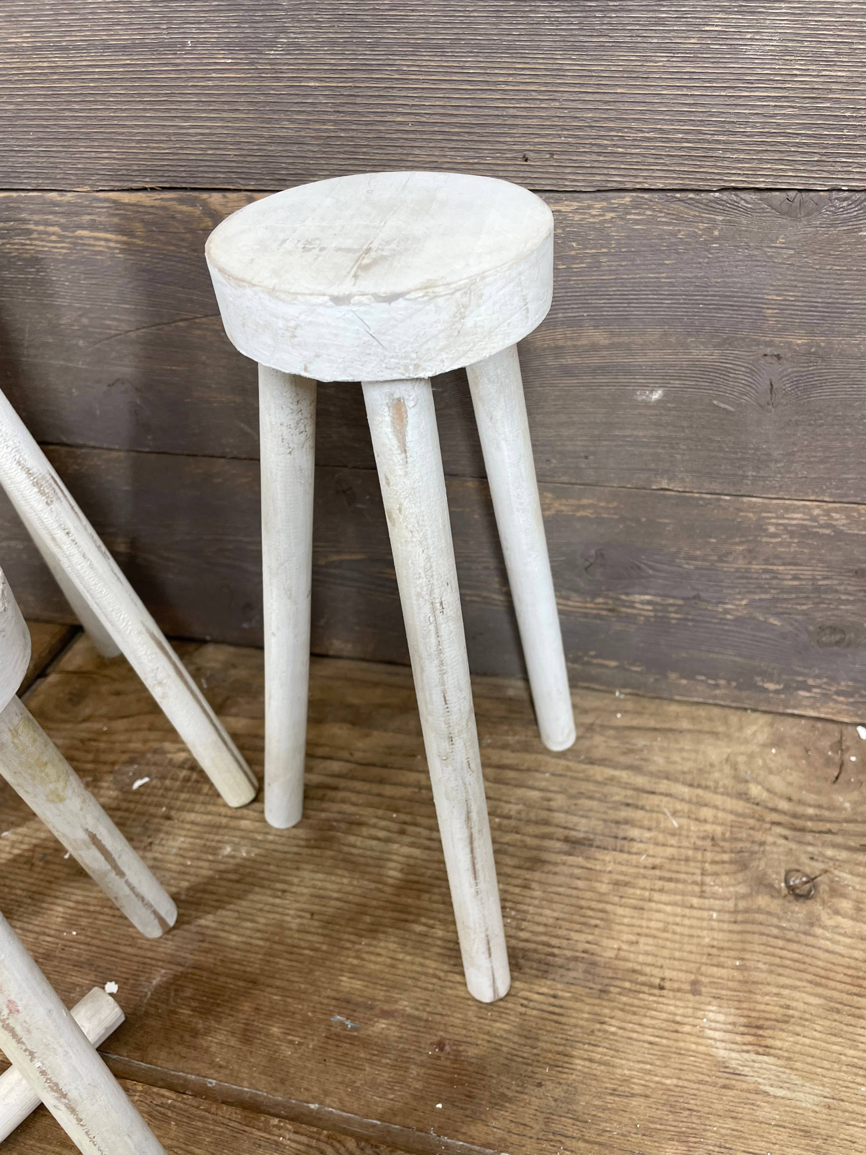 My Amigos Imports – wholesale Stool – CLEARANCE-Farmhouse Stool-Assorted Sizes-3 Legs-White-$6.505