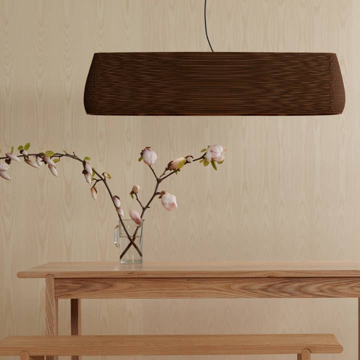 Luminaires suspendus artisanaux GRAYPANTS Scraplights Linear Drop pour la vente par VANMOKUM