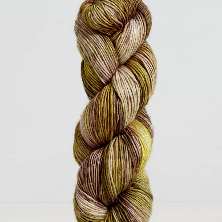 Urth Yarns - Wholesale Yarn - Olio | 2307