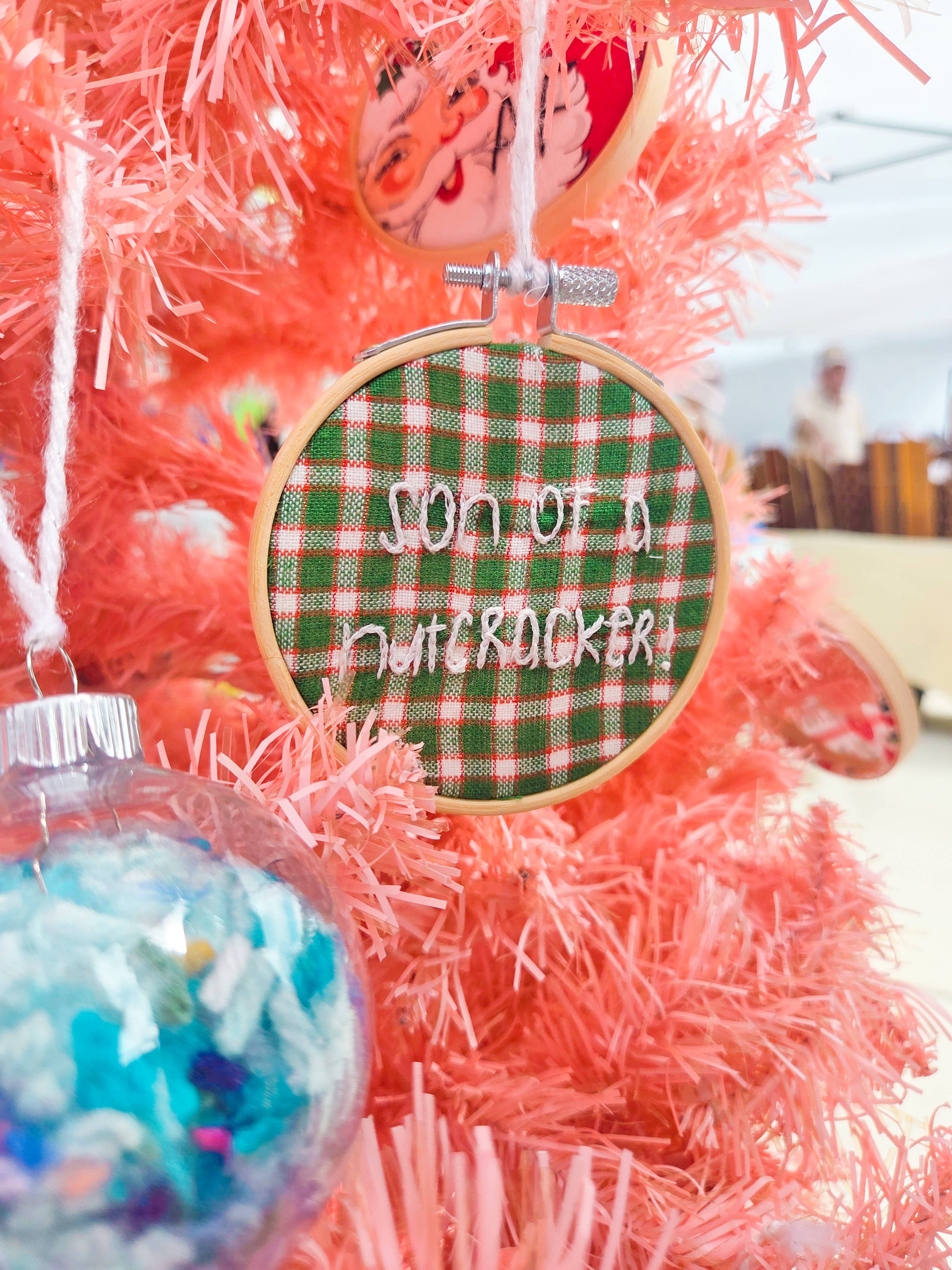 Catie Unthreaded - Wholesale Ornament Set - 3" Embroidered Christmas Ornaments (10 pk)6