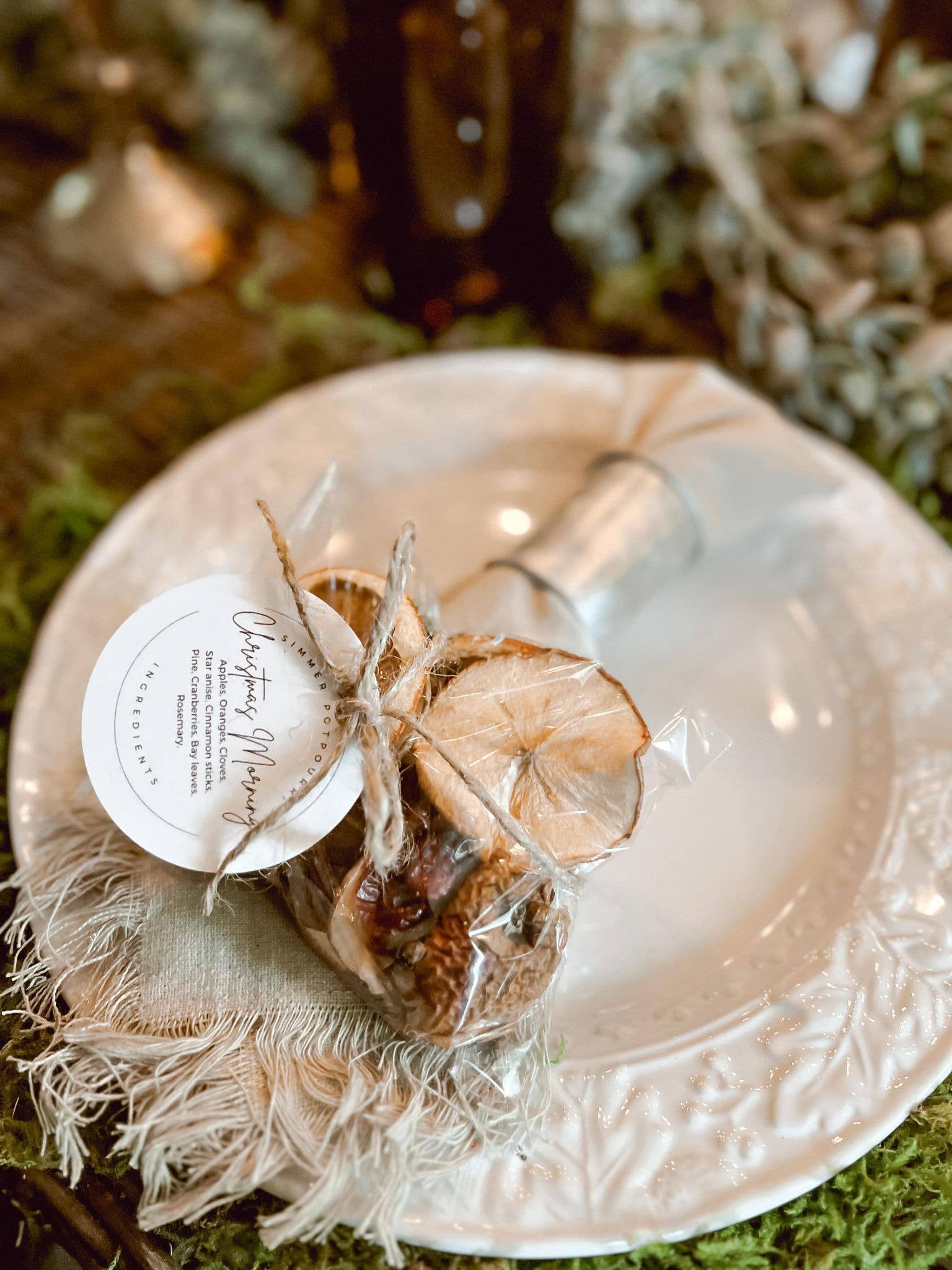 The Coppered Fern - Wholesale Potpourri - Mini Simmer Pot - Christmas Morning1