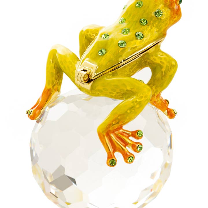 Keren Kopal - Wholesale Decorative Figurine - Frog on Crystal8
