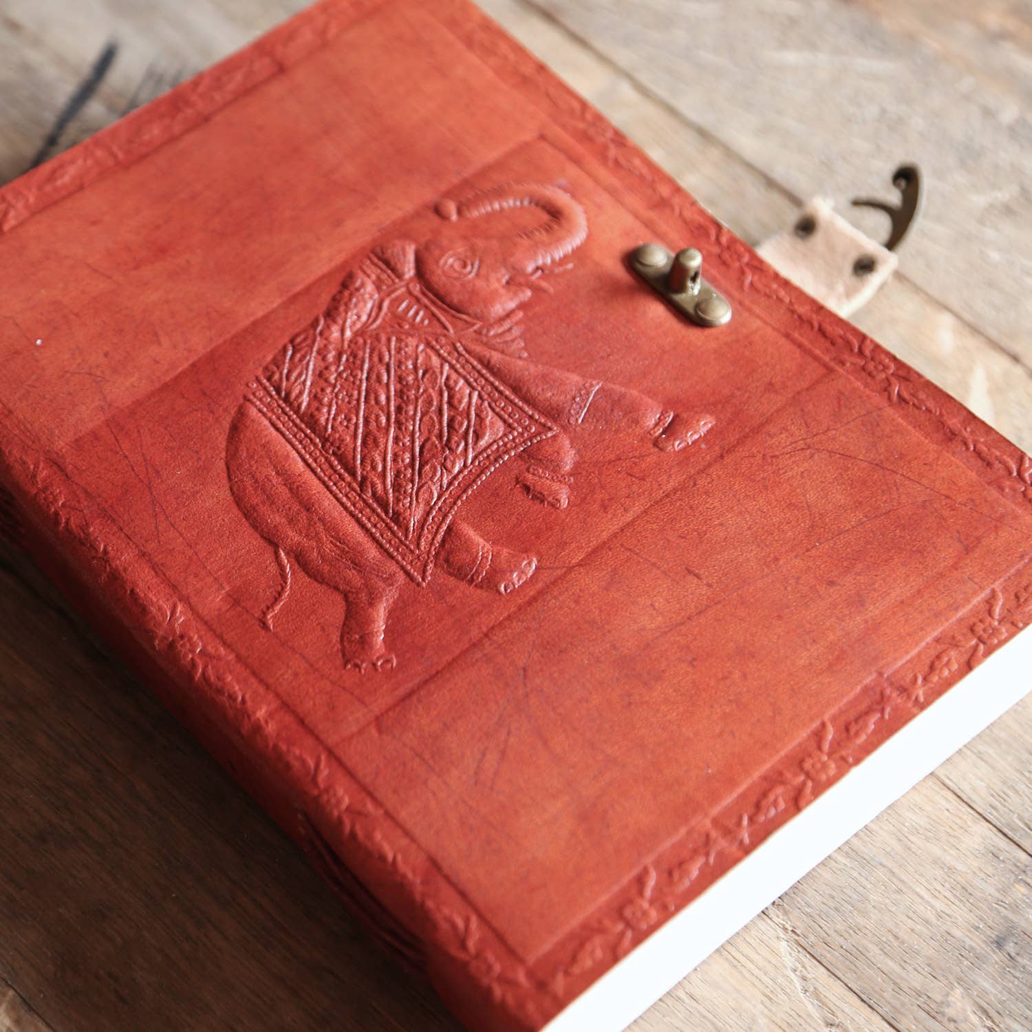 Ten Thousand Villages - Wholesale Journal/Diary - Leather Elephant Journal4