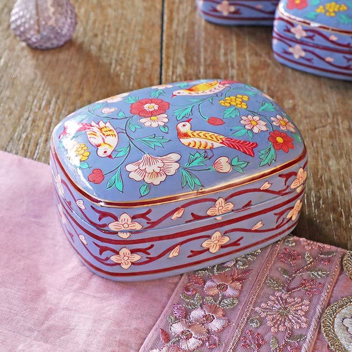 Grande boîte à bijoux Darjeeling - Pervenche pour la vente par April Cornell