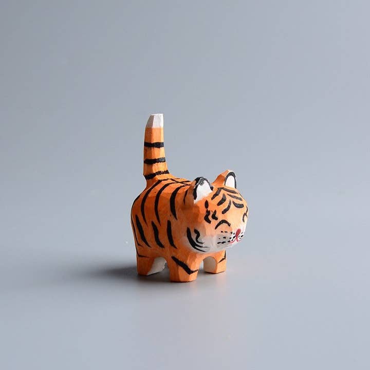 Gohobi - Wholesale Decorative Figurine - Gohobi Hand crafted wooden Tiger ornaments unique gift for h